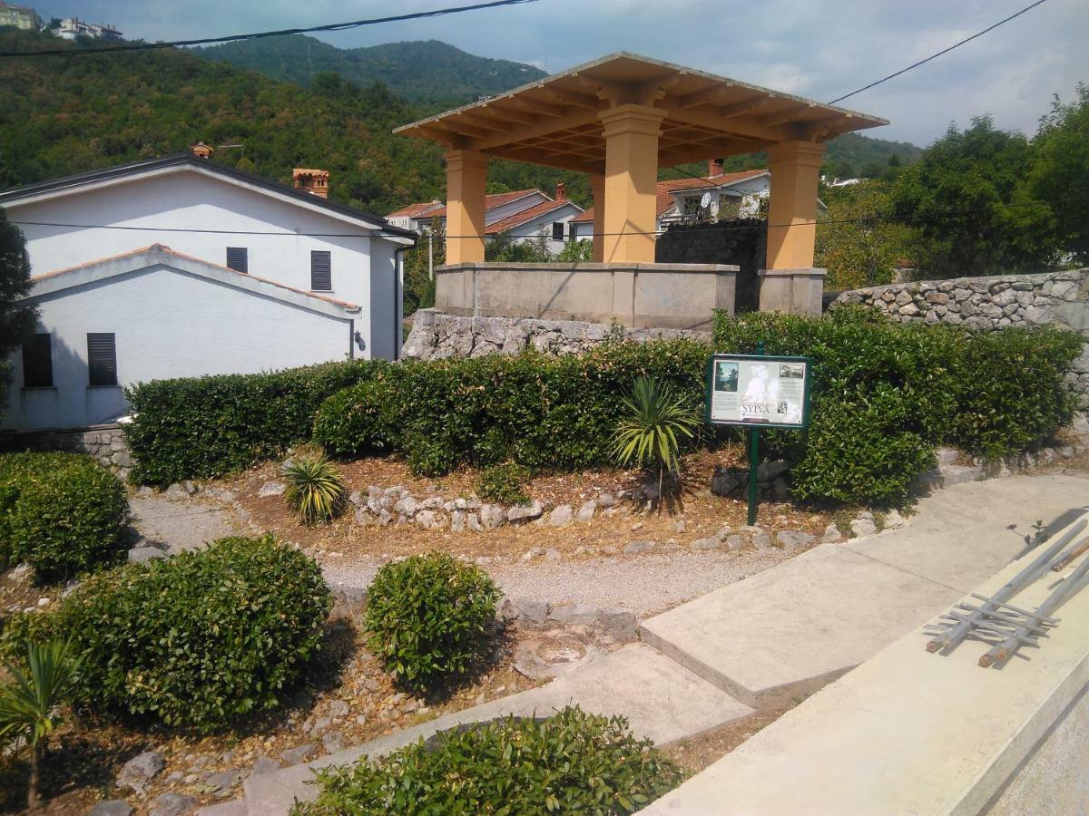 Apartments Aurora Opatija Luaran gambar