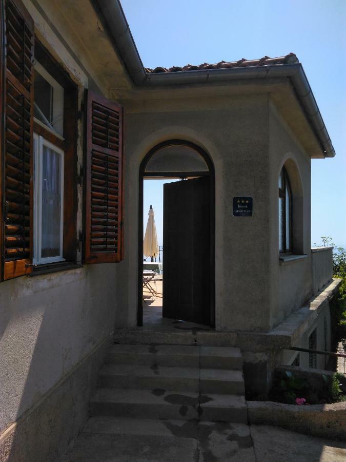 Apartments Aurora Opatija Luaran gambar